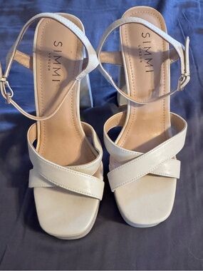 Women's Cream Strappy Block Heel Sandals